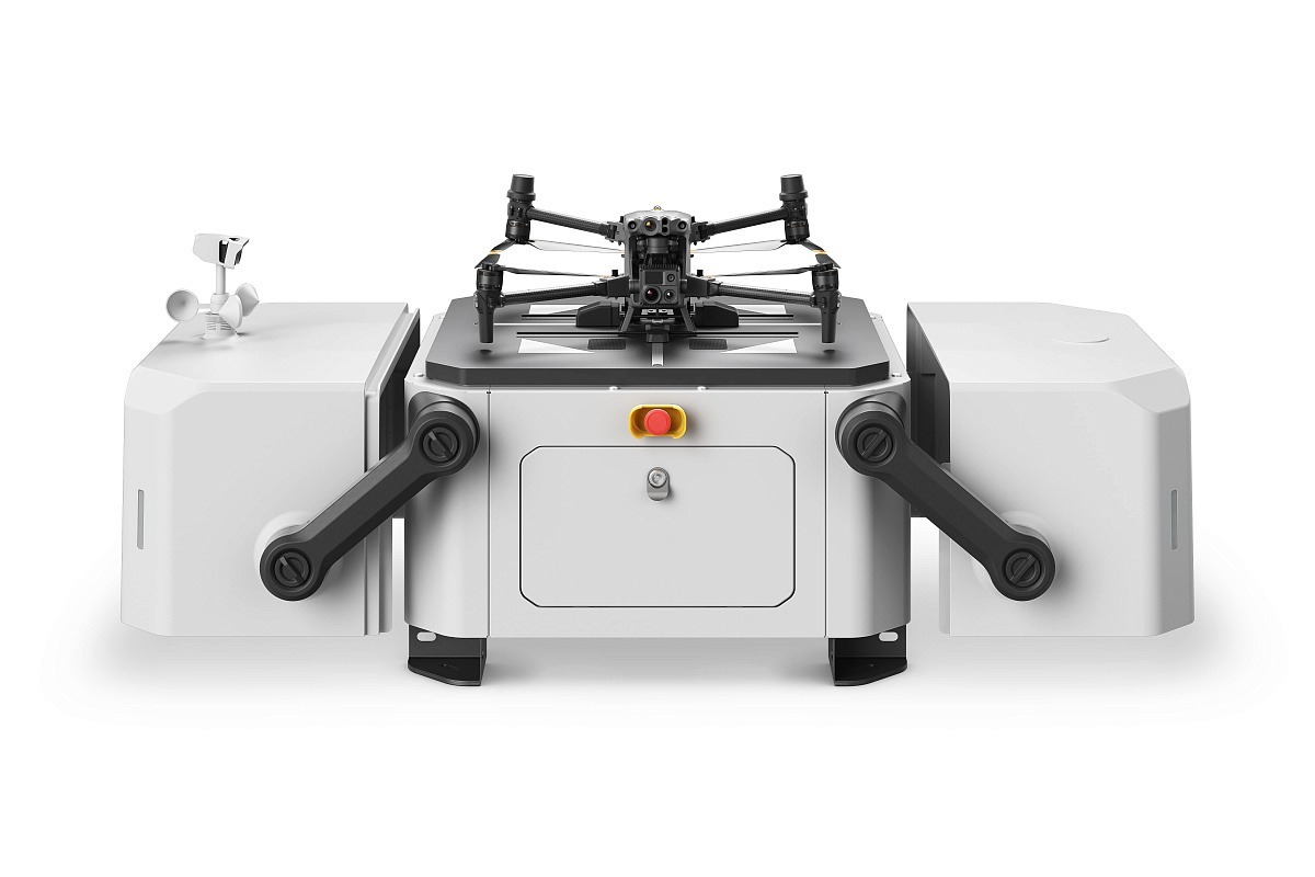 Док-станция DJI Dock