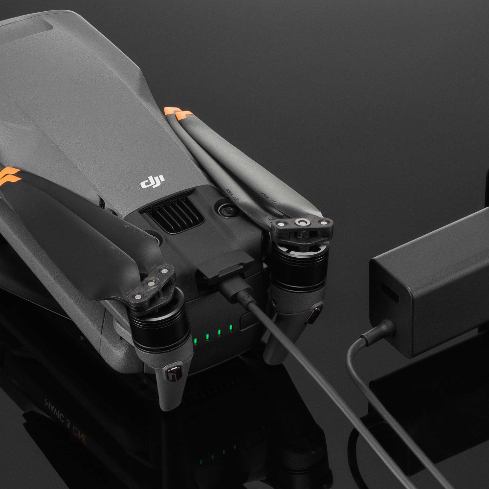 Портативное зарядное устройство DJI 65W Portable Charger